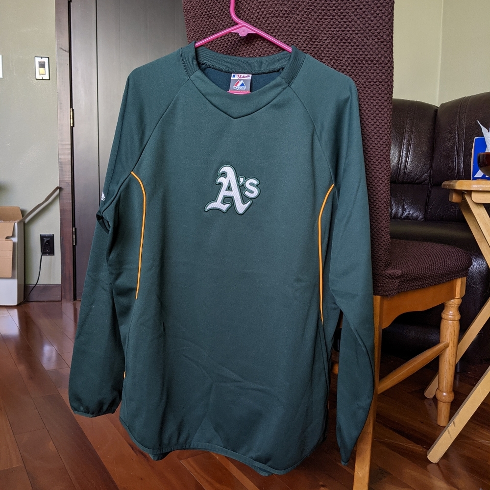 Majestic Oakland Athletics pullover jacket